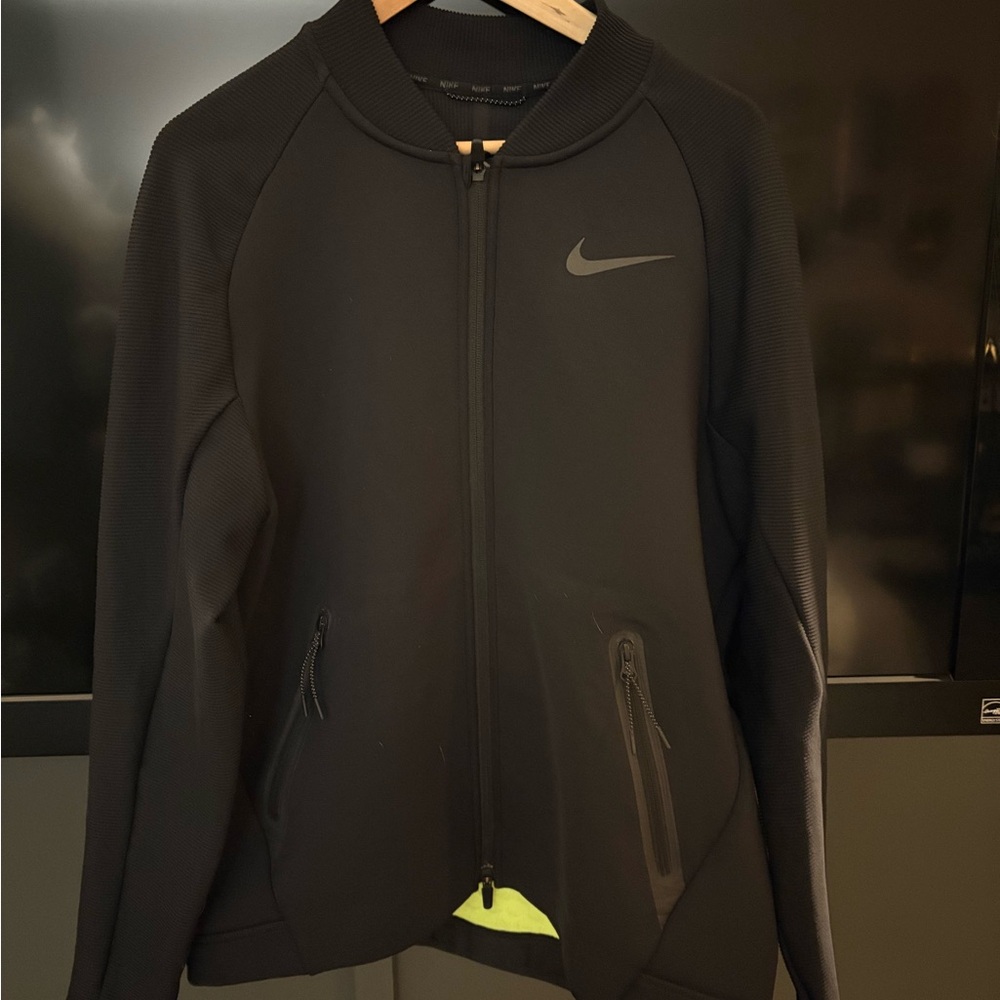 Nike Black Bomber Jacket Modern Athletic Design